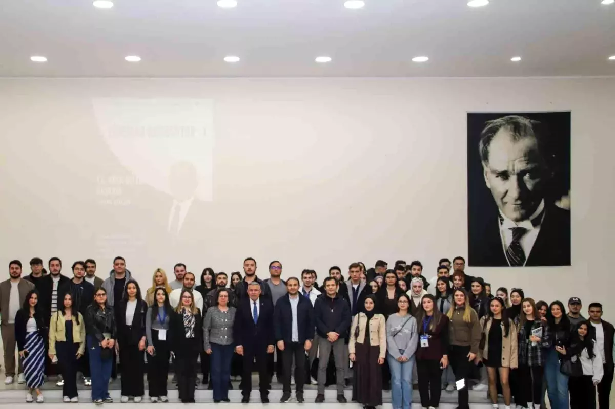 Köşk Belediye Başkanı Nuri Güler panelde