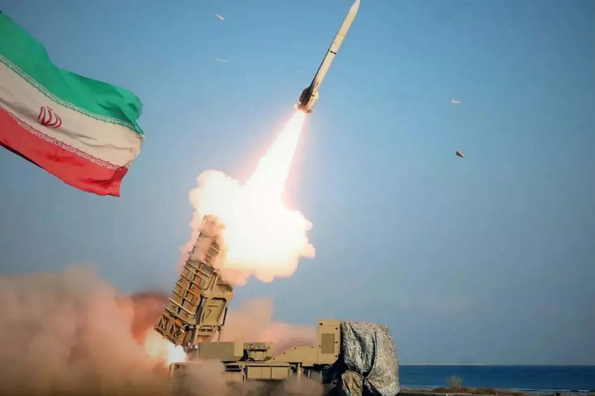 İran, Suudi Arabistan'daki CIA İstasyonunu İnsansız Hava Araçlarıyla Vurdu