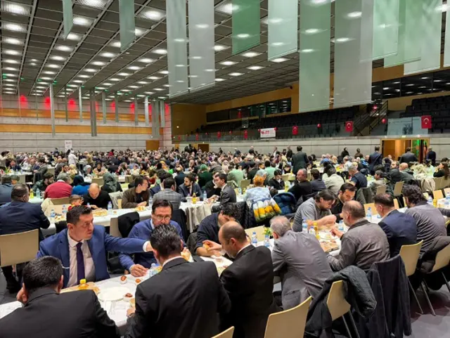 İftar programından bir an