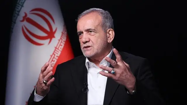 Pezeşkiyan konuşma anı