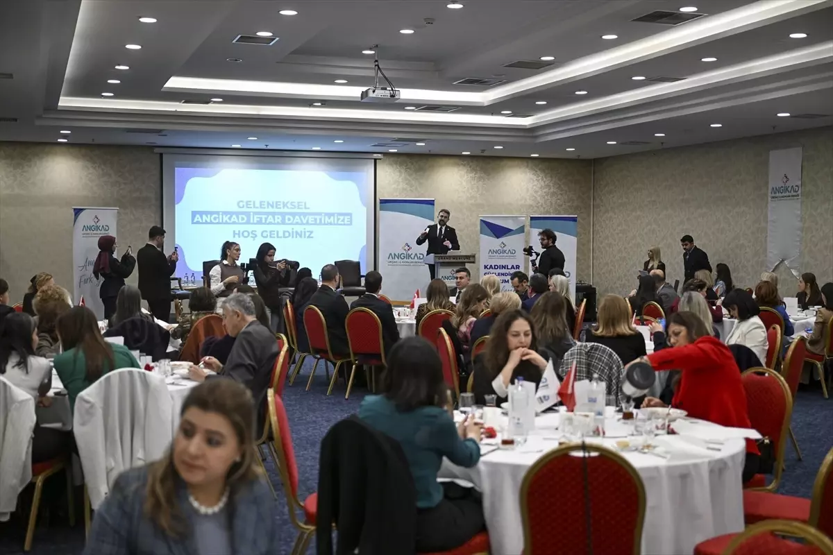 Kadın Girişimciliği ve Toplumsal Rol Üzerine Odaklanan İftar Buluşması