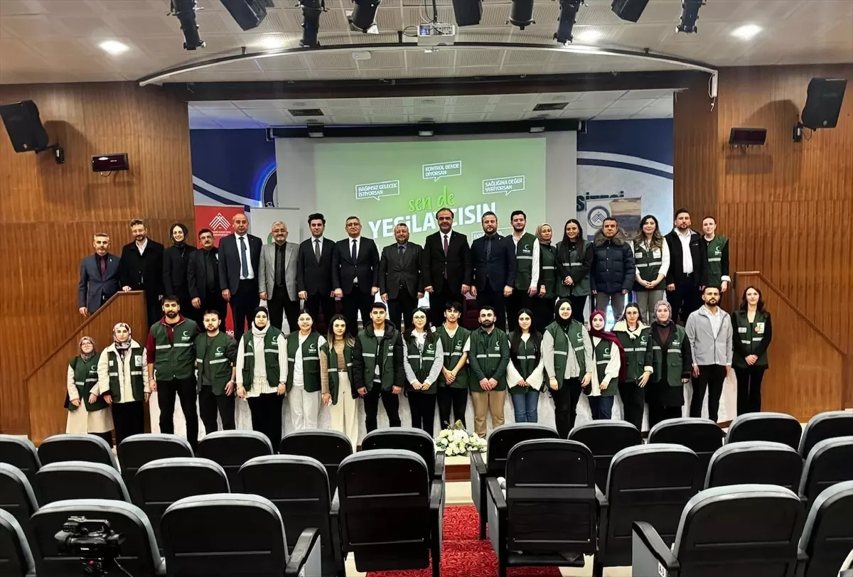 Çankırı’da Yeşilay Haftası Etkinliği: Bağımlılık ve Toplum Sağlığı Üzerine Derinlemesine Söyleşi