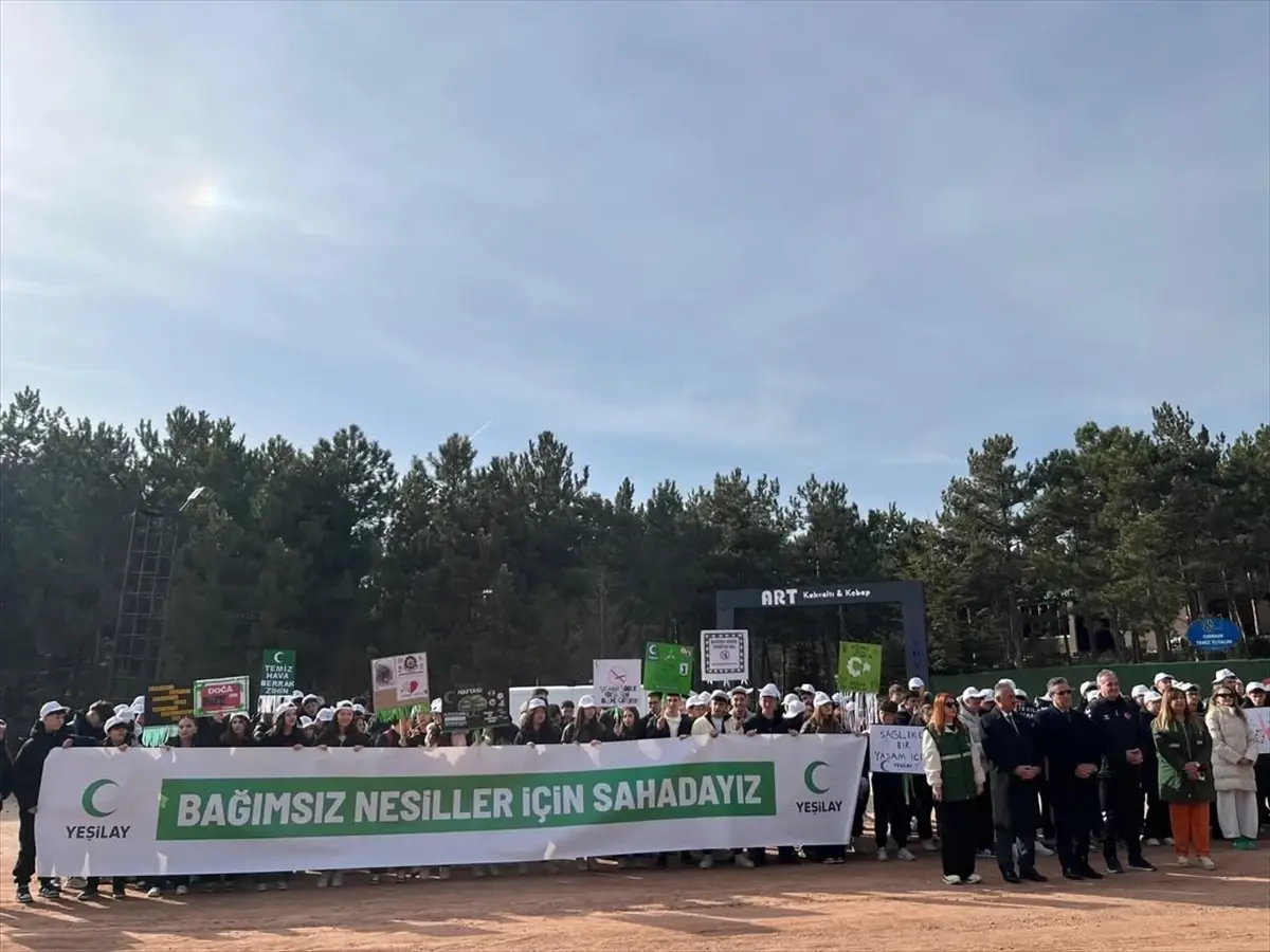 Yeşilay’ın Eskişehir Doğa Yürüyüşüyle Sağlıklı Yaşam Mesajı