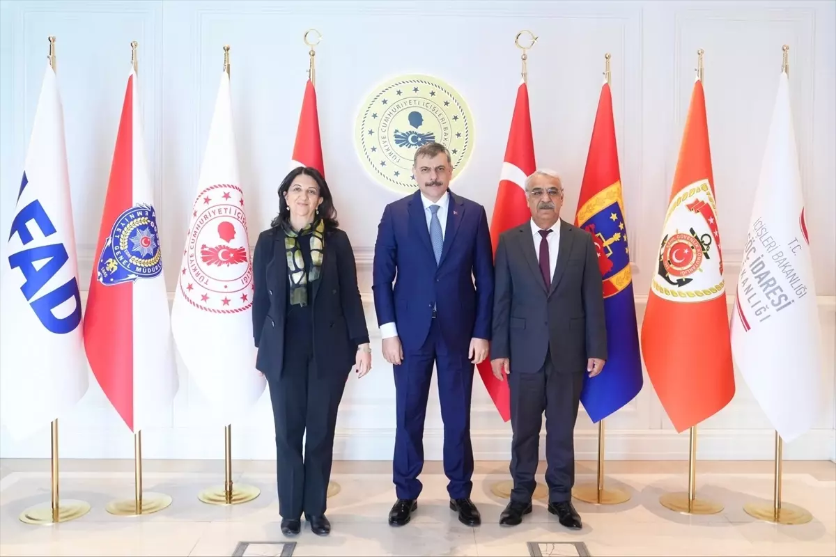 İçişleri Bakanı Çiftçi, Buldan ve Sancar ile Görüşme Gerçekleştirdi