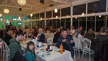 Edirne'de İşitme Engellilerle Birlikte İftar: AK Parti İl Başkanı Belgin İba'dan Destek