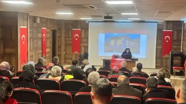 Eğitim sırasında katılımcılar