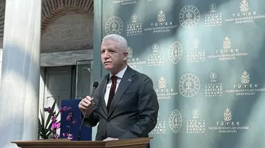 Beyazıt Kütüphanesi'nde Sancak Mushafları Sergisi Ziyaretçileri Bekliyor