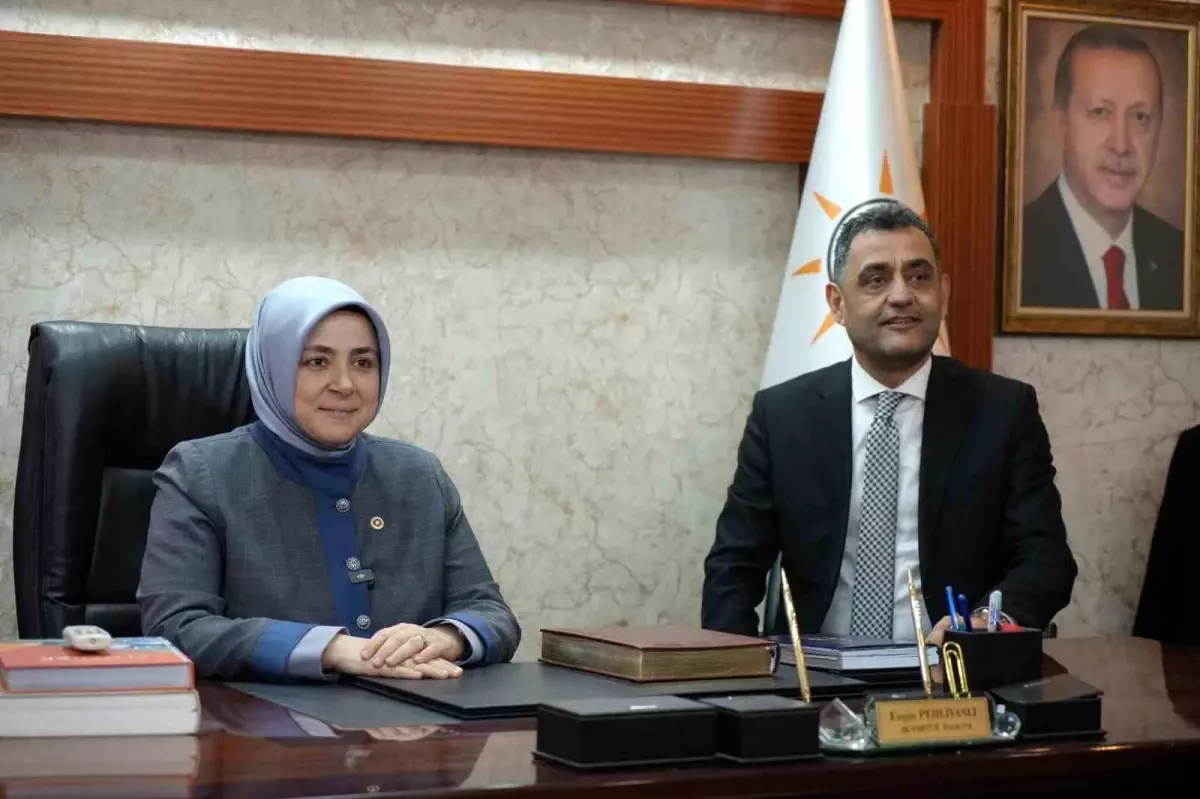 Aile Destekli Bağımlılık Mücadelesi: AK Parti Kadın Kolları Başkanı Ercan, Kırıkkale'deki Rehabilitasyon Merkezini Ziyaret Etti