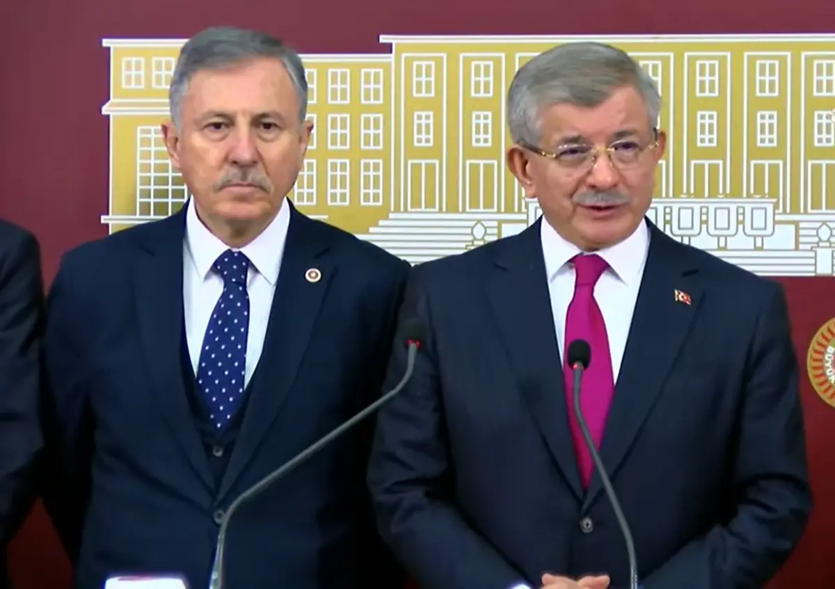 Davutoğlu, Terörsüz Türkiye Hedefini Vurguladı: Süreç Hemen Tamamlanmalı