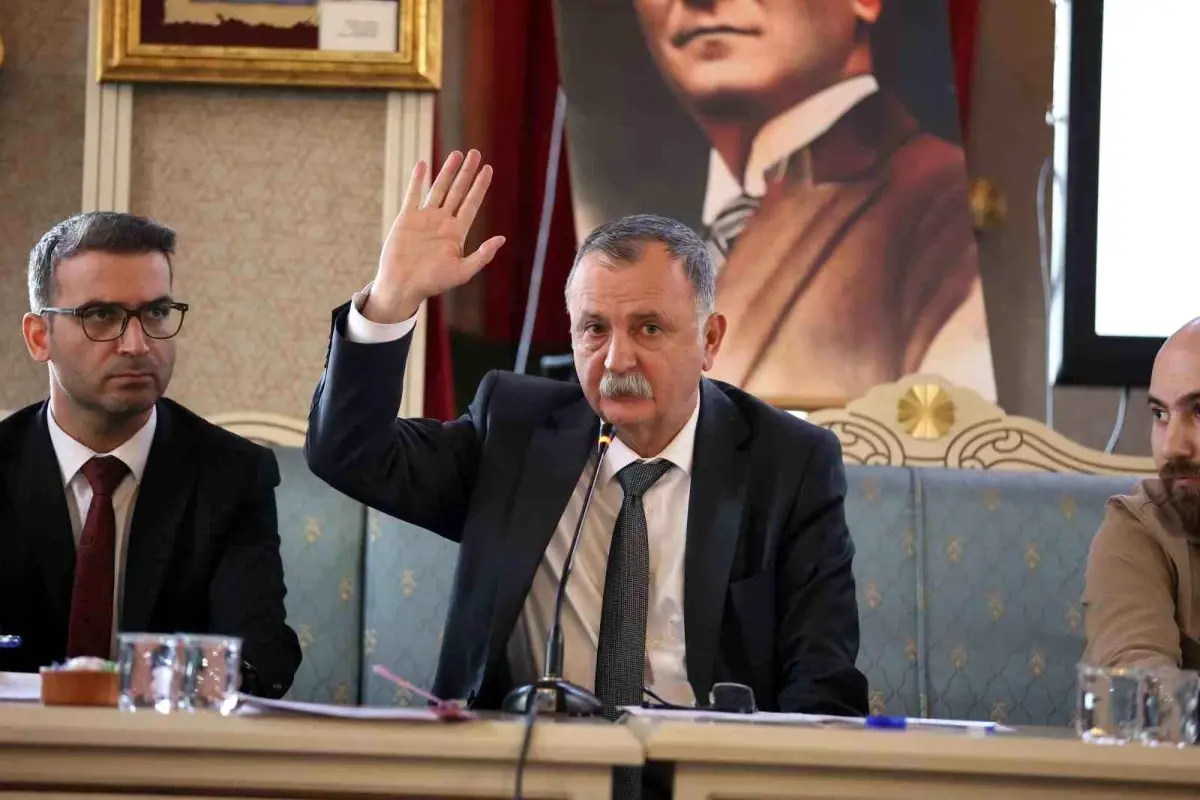 Yunusemre Belediye Meclisi'nden ABD ve İsrail'e Sert Tepki