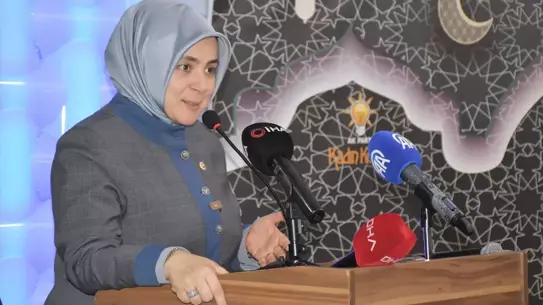 İftar programında Ercan'ın konuşma anı