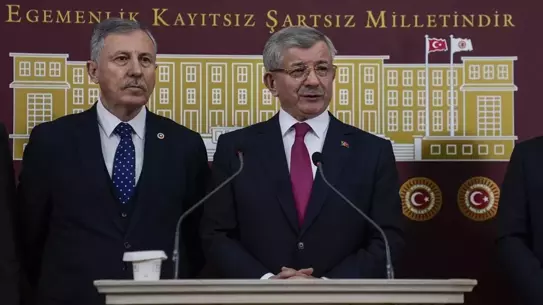 Davutoğlu'nun konuşması sırasında kullanılan görsel