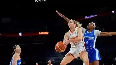 Galatasaray Kadın Basketbol Takımı FIBA Avrupa Ligi'nde Yarı Finale Uzandı