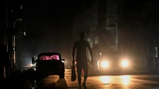 Küba’da Kapsamlı Elektrik Kesintisi: Milyonlar Saatlerce Karanlıkta