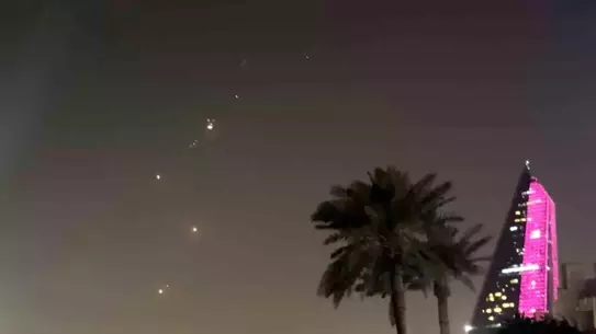 Suudi Arabistan Al‑Kharj Bölgesinde 2 Füze ve 9 İHA'yı Başarıyla Engelledi