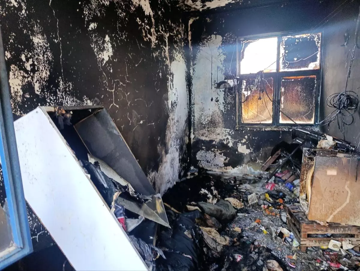 Kahramanmaraş'ta Elektrikli Soba Yangını: 53 Yaşındaki Tuncay Zengin Hayatını Kaybetti