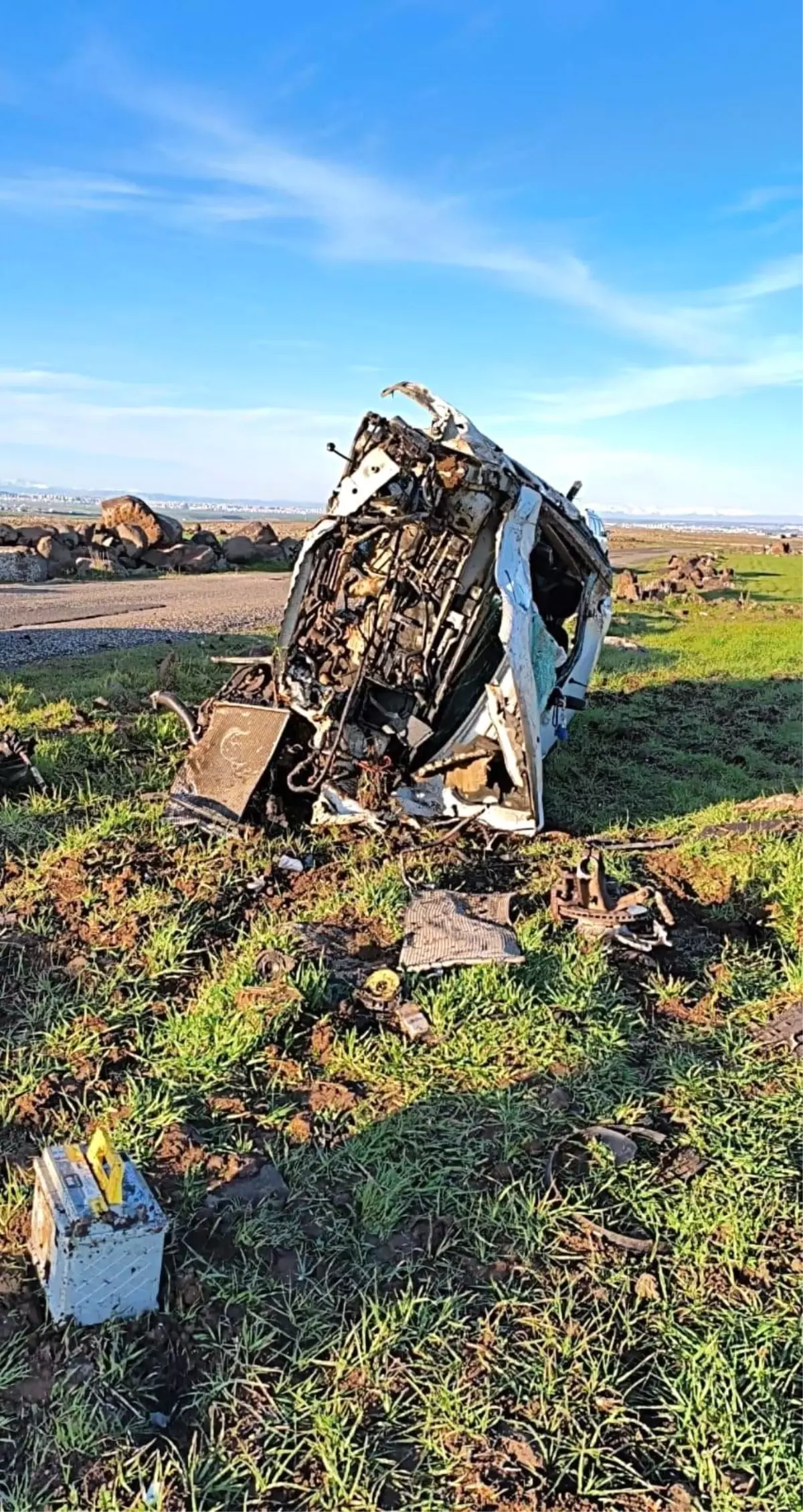 Diyarbakır Çınar’da Aile Yardım Gezisi Sırasında Araç Devrildi: 3 Yaralı