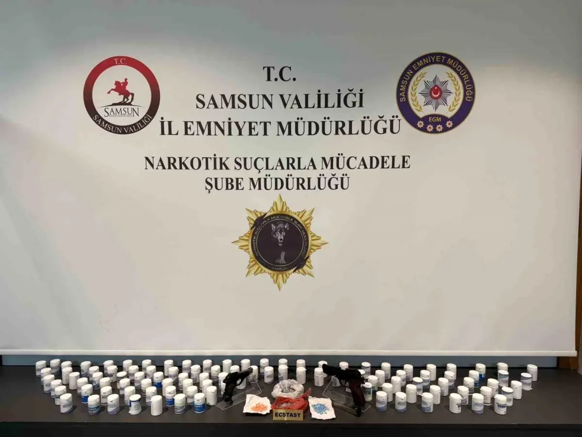 Samsun’da Dev Narkotik Operasyonu: 6.216 Birim Sentetik Madde ve Ruhsatsız Silah Ele Geçirildi