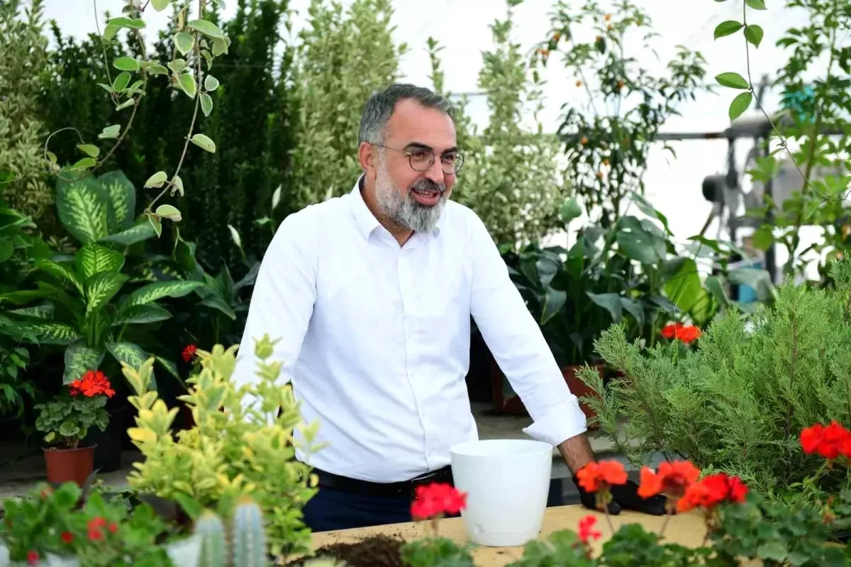 Kestel Belediyesi'nden Süs Bitkileri Üreticilerine Global Pazar Açılımı