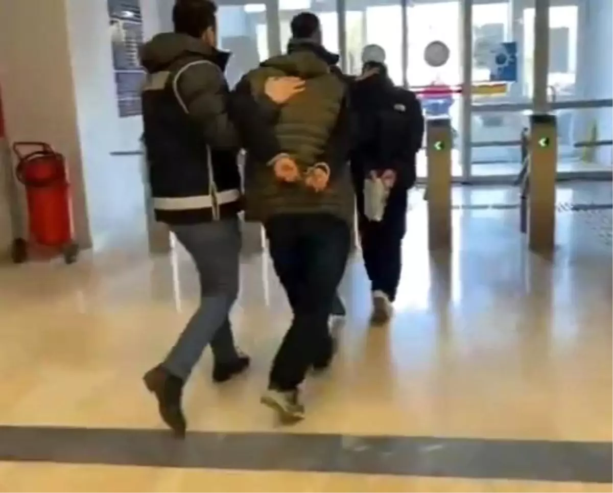 Kütahya’da ‘Savcı’ Kılığına Giren Dolandırıcılar Yakalandı