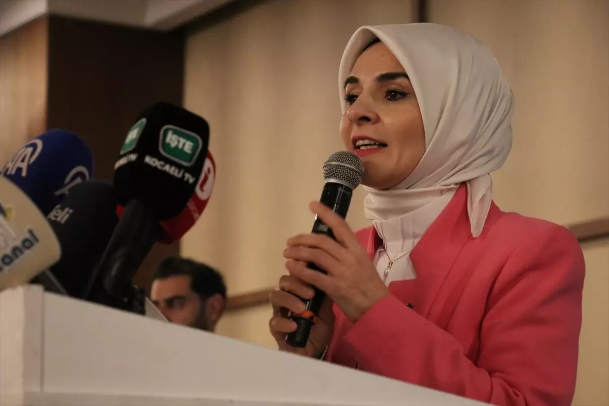 Bakan Göktaş, Dünya Yetimler Günü'nde İftar Buluşmasıyla Yetim Olmanın Anlamını Vurguladı