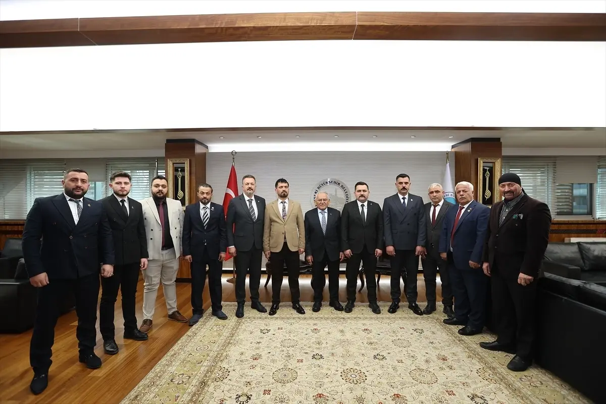 Kayseri'de Alperen Ocakları Büyükkılıç'tan Misafirperverlik Aldı