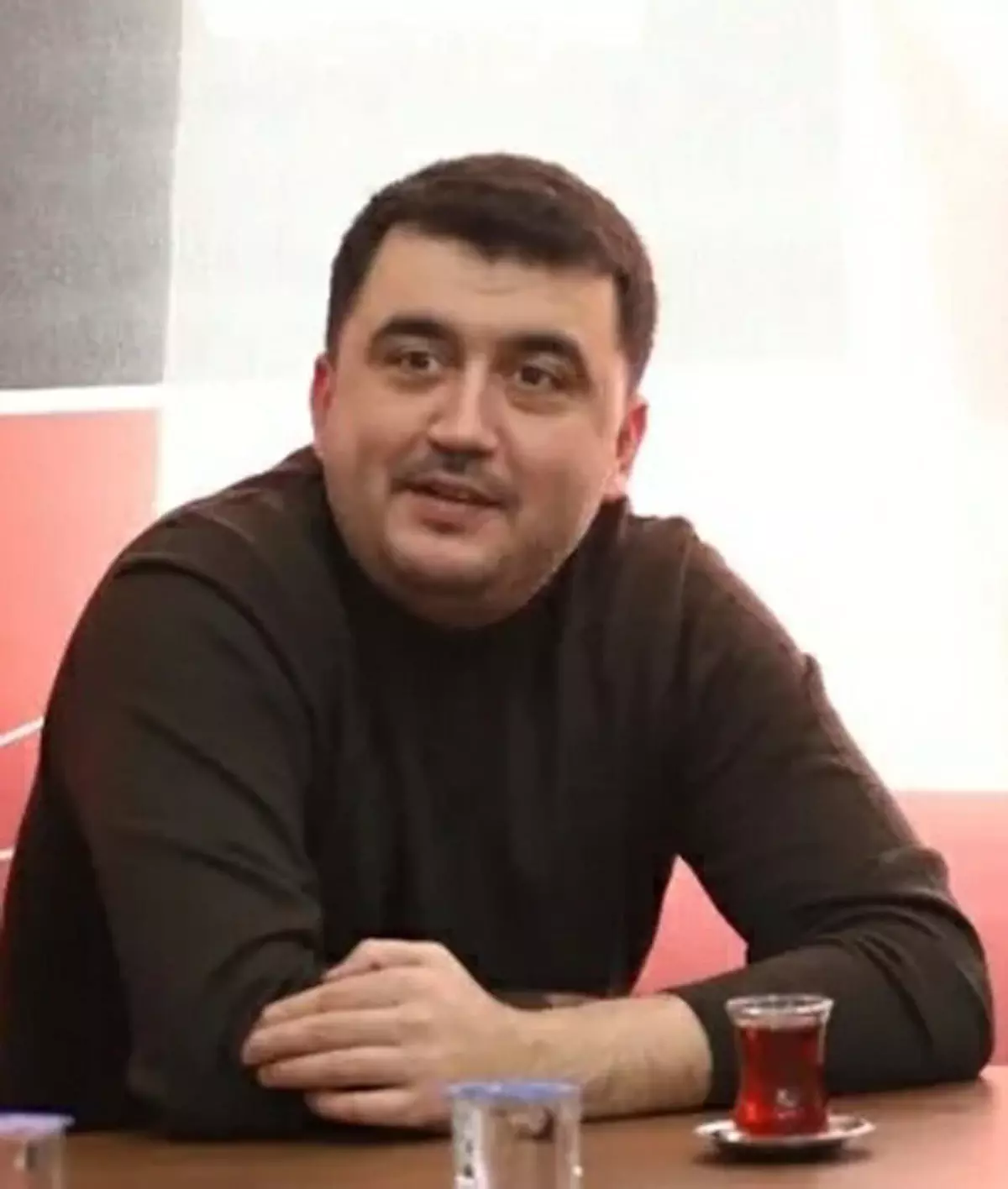 İzmir’de CHP Menderes İlçe Başkanı Bıçaklı Saldırı Sonrası Durumu