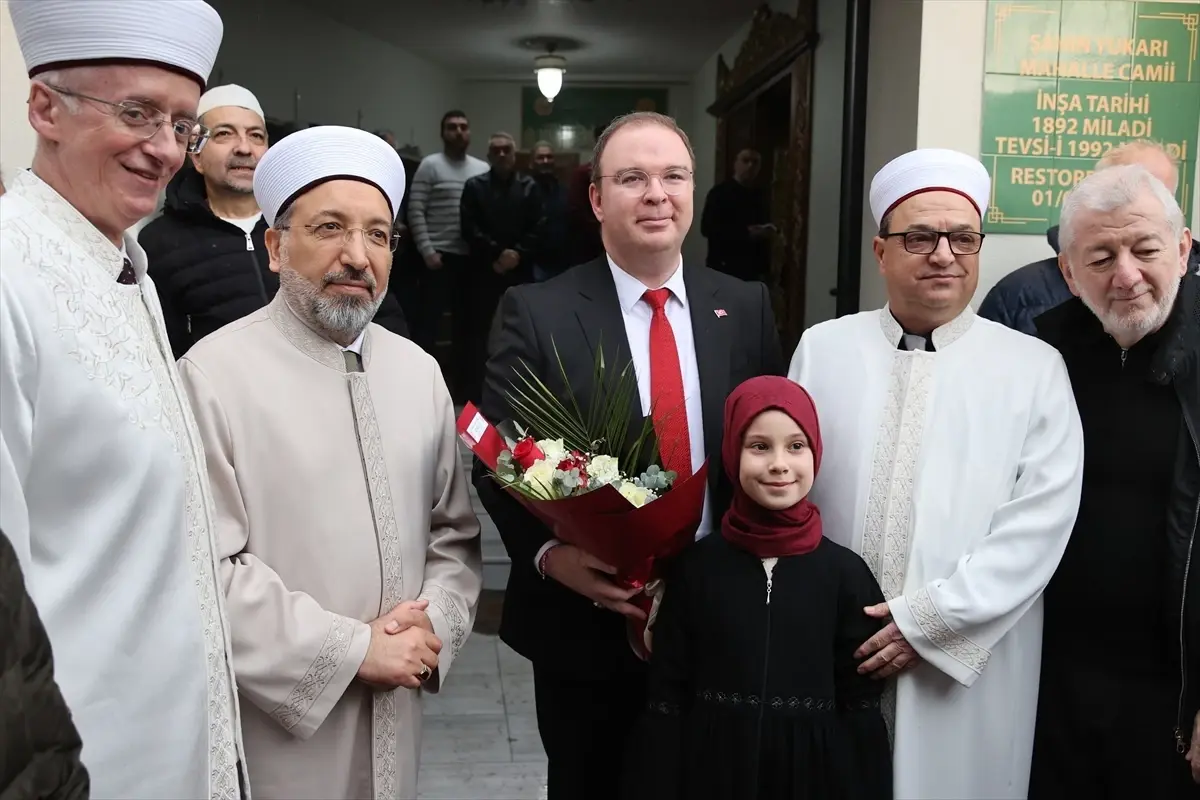 Ramazan İftarında Birlik ve Kardeşlik Mesajı: Diyanet İşleri Başkanı Safi Arpaguş'tan Önemli Açıklama