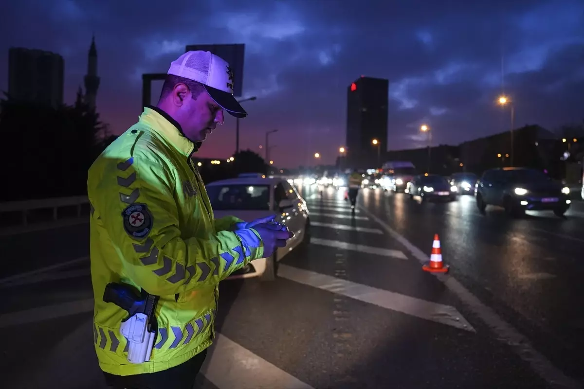 İstanbul’da Dronla Trafik Denetimi: Hedeflenen Alanlarda İhlal Tespiti