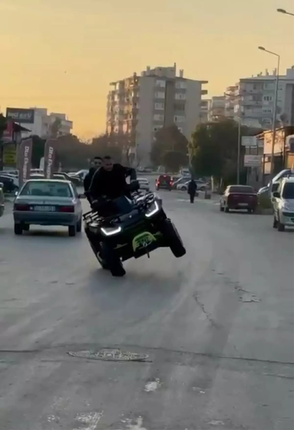 İzmir’de ATV ile Drift Yapan Sürücüye 146 Bin Lira Ceza ve 60 Gün Ehliyet Durduruldu