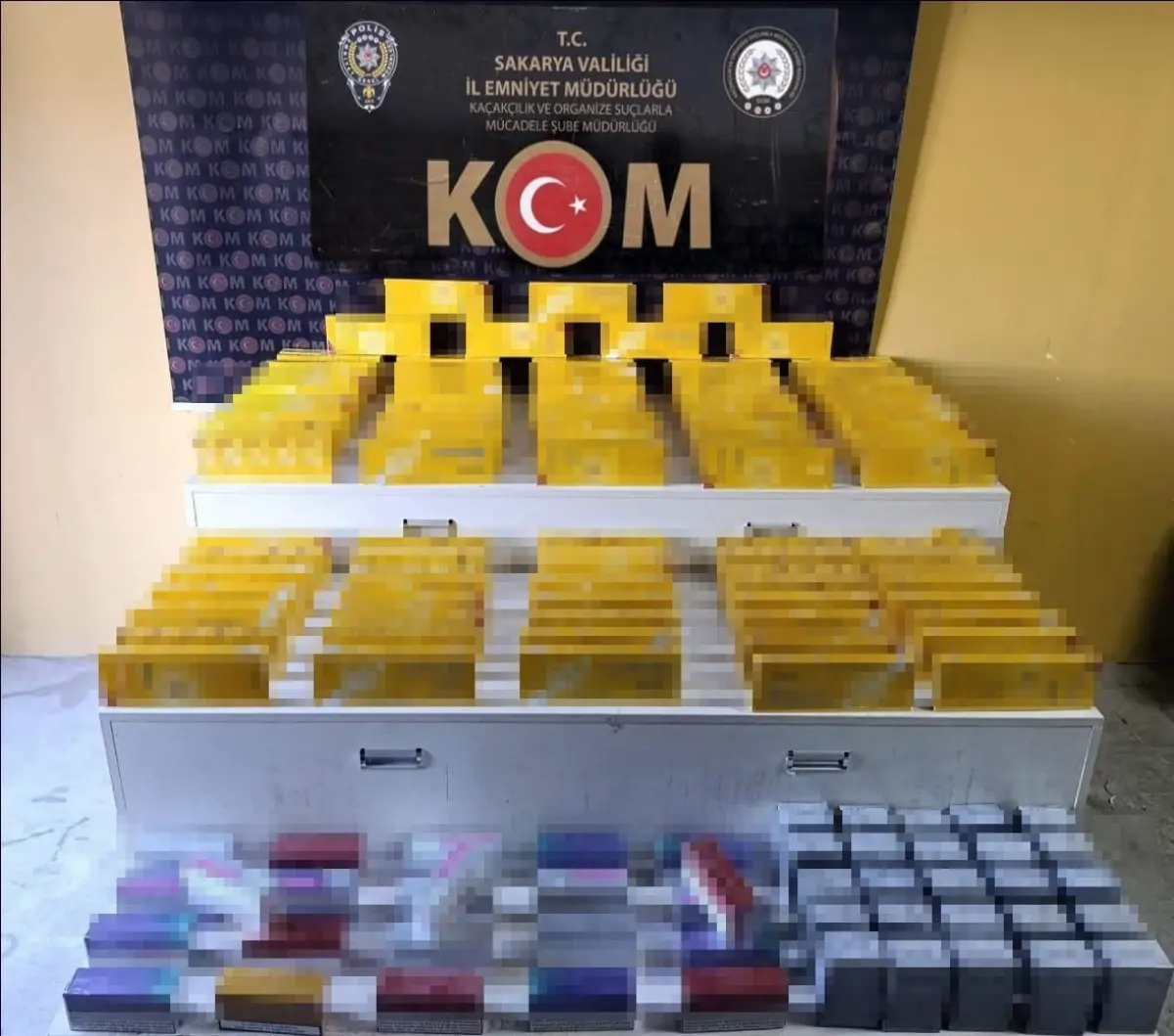 Sakarya’da Binlerce Kaçak Sigara ve E‑Sigara Ele Geçirildi