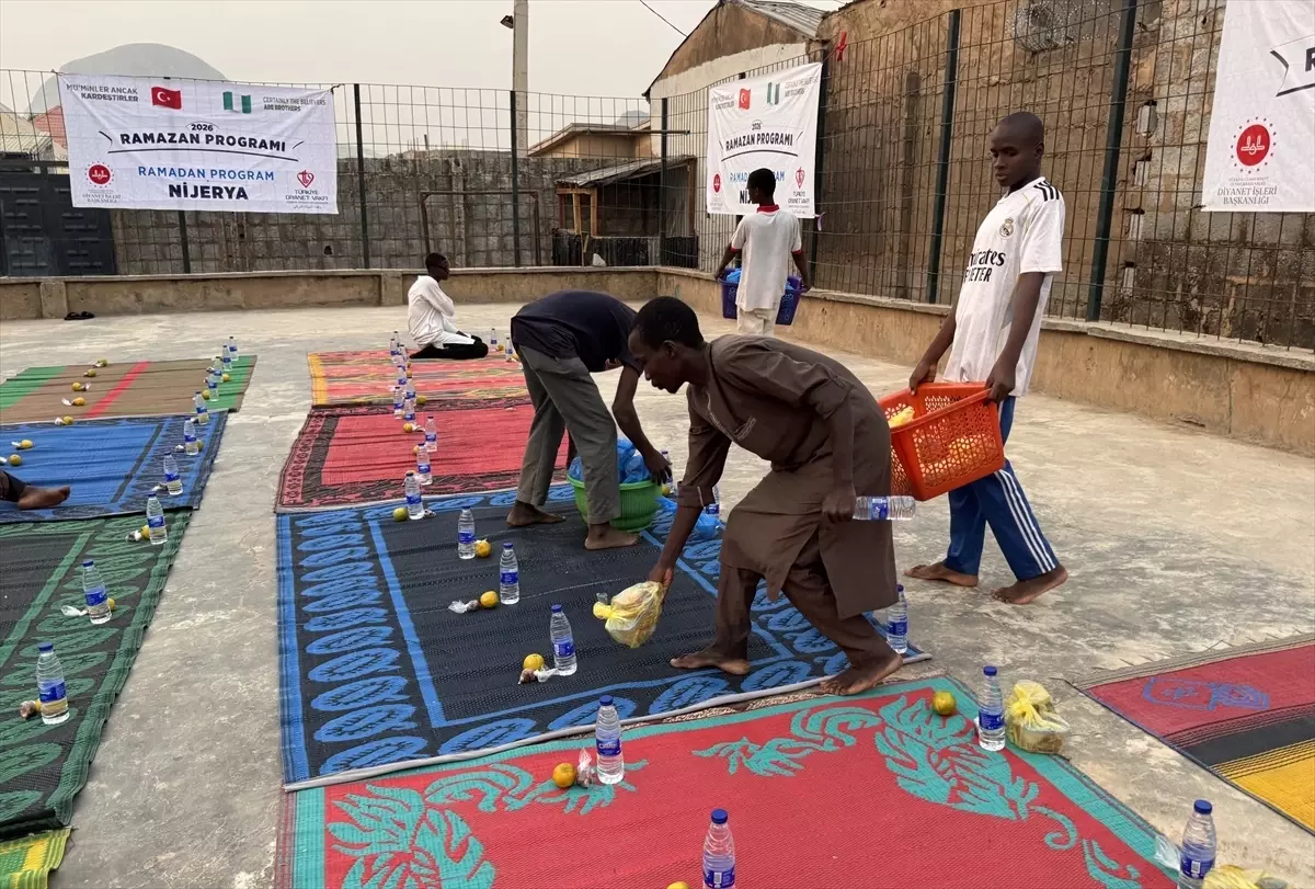 TDV, Nijerya’da Ramazan Ayı Boyunca 130 Kişiye Günlük İftar Sağlıyor