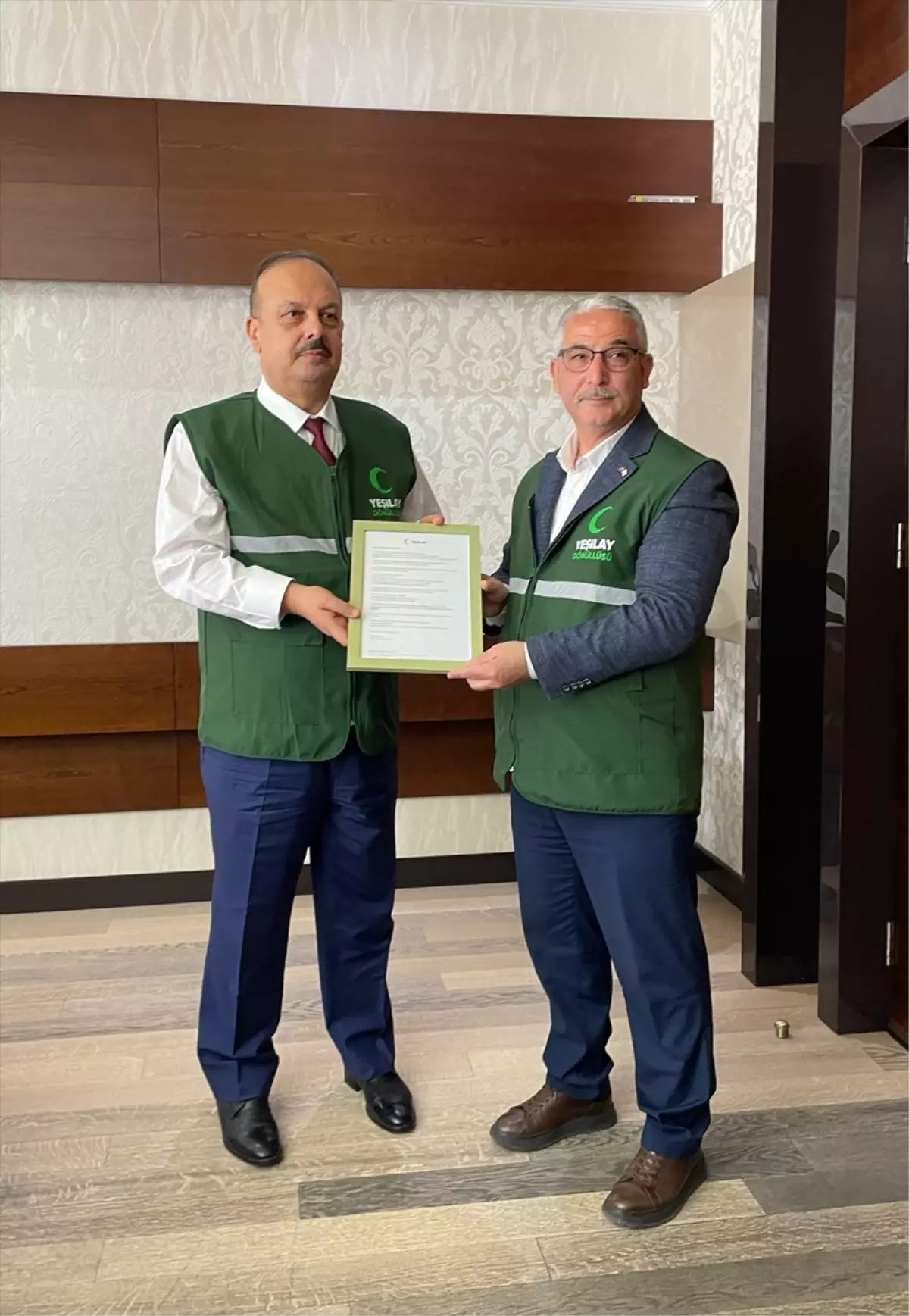 Yeşilay Aydın Şubesi'nden Vali Canbolat'la Bağımlılık Mücadelesi Görüşmesi