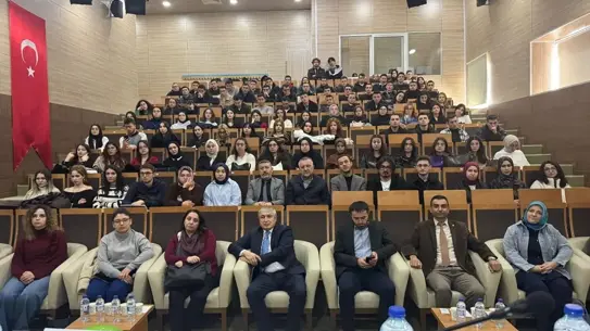 Panelde sunulan görsel materyal