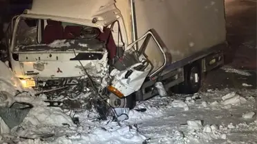 Kaza sonrası kamyonetlerin görüntüsü