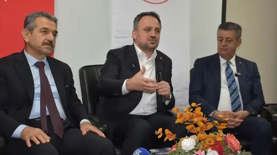 Gençlik ve Spor Bakan Yardımcısı Enes Eminoğlu yeni projeleri tanıtıyor