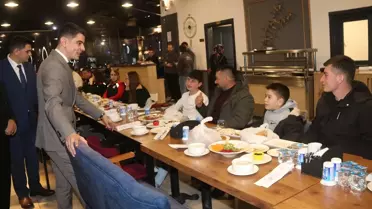 İftar programında çocukların neşeli anları