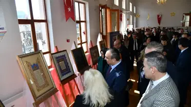 Tekirdağ’da 1500. Yıl Özel Sanat Sergisi: Ebru, Hat ve Tezhip Eserleri Göz Doldurdu