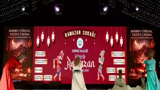 Selimiye Meydanı'nda helva sohbetleri etkinliği