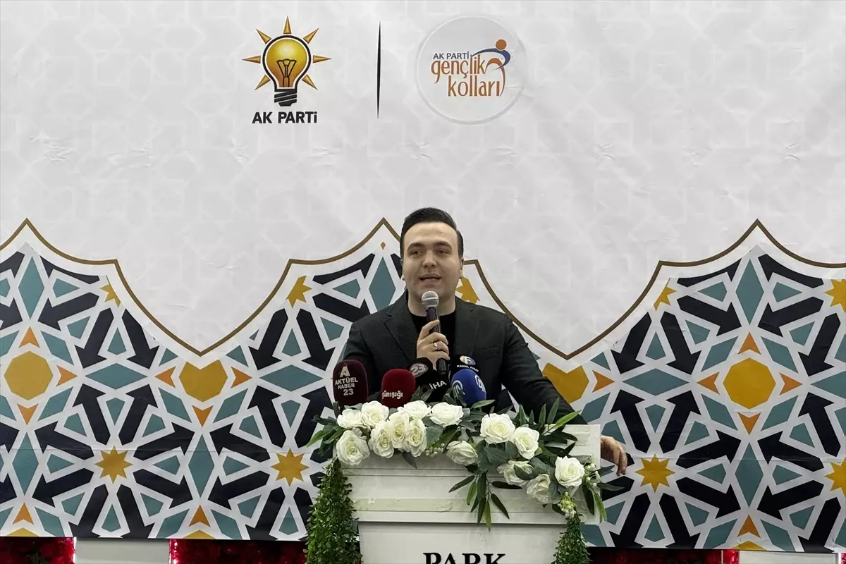 İbiş, Elazığ İftarında Cumhurbaşkanının Orta Doğu Politikası Üzerine Değerlendirme Yaptı