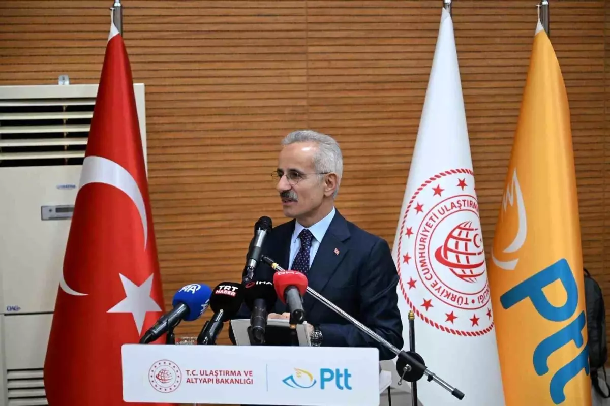 Ulaşım Bakanı Uraloğlu: Günlük Kargo Akışı 1 Milyonu Aştı, Lojistikte Yeni Dönem Başladı