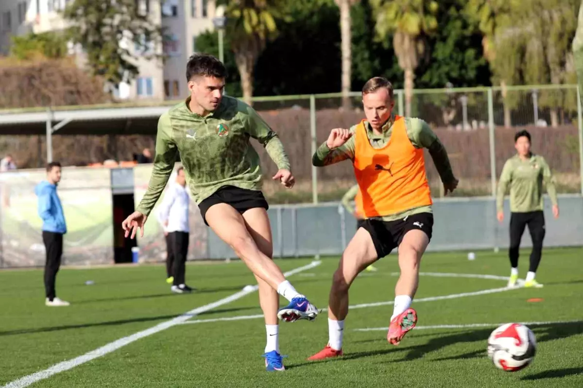 Alanyaspor, Gençlerbirliği Maçı İçin Antrenman Rutinine Hız Verdi