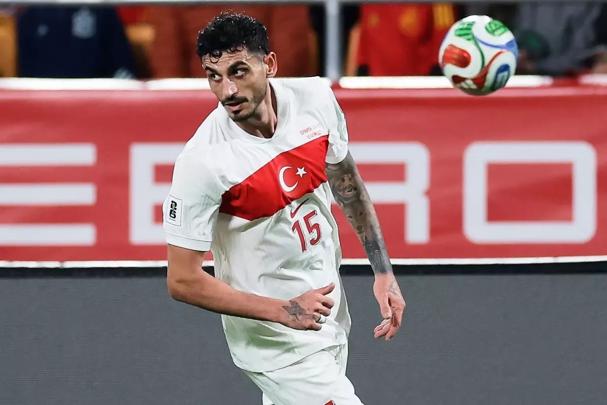 Samet Akaydın, Fenerbahçe'yi Seçti: Dört Büyük Kulüpten Teklif Aldı, Finansal Teklifte Öne Çıktı