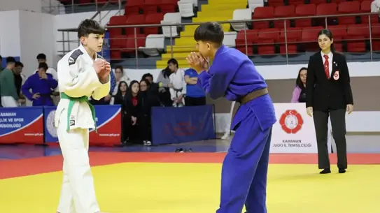 Judo müsabakalarından bir an görüntüsü
