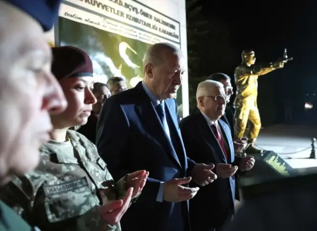 Elif Nur'un yeni üniforması