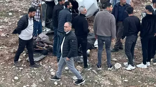 Kurtalan’da devrilen otomobil