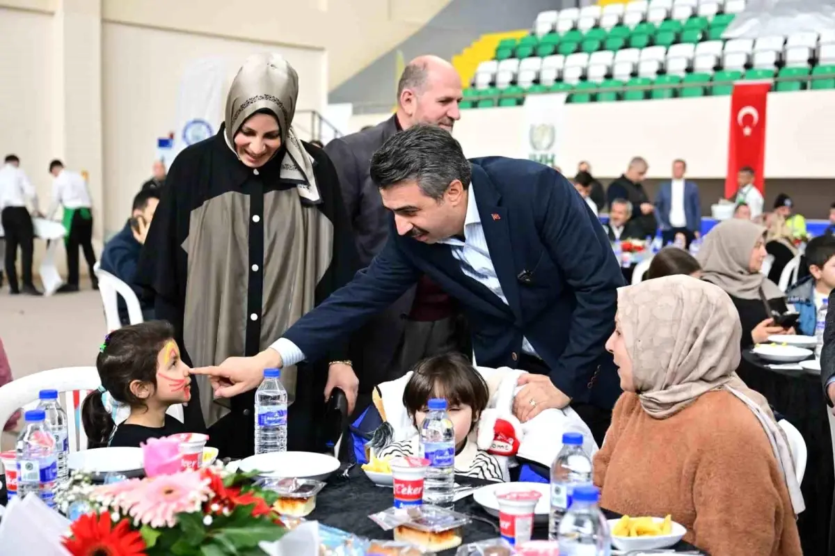 Yıldırım’da Yetim Çocuklara Şefkat Dolu İftar
