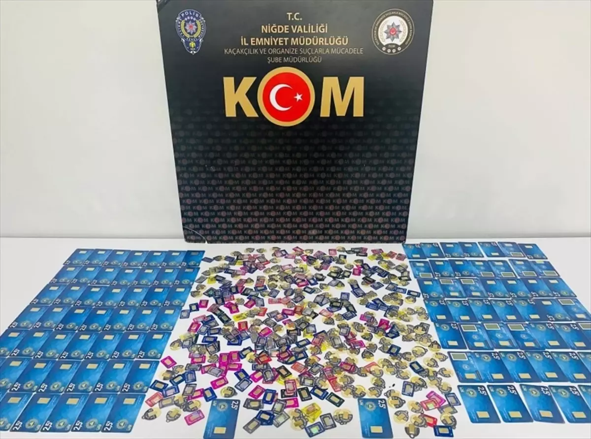 Niğde'de 700 Gram Sahte Altın Operasyonu: İki Şüpheli Gözaltında