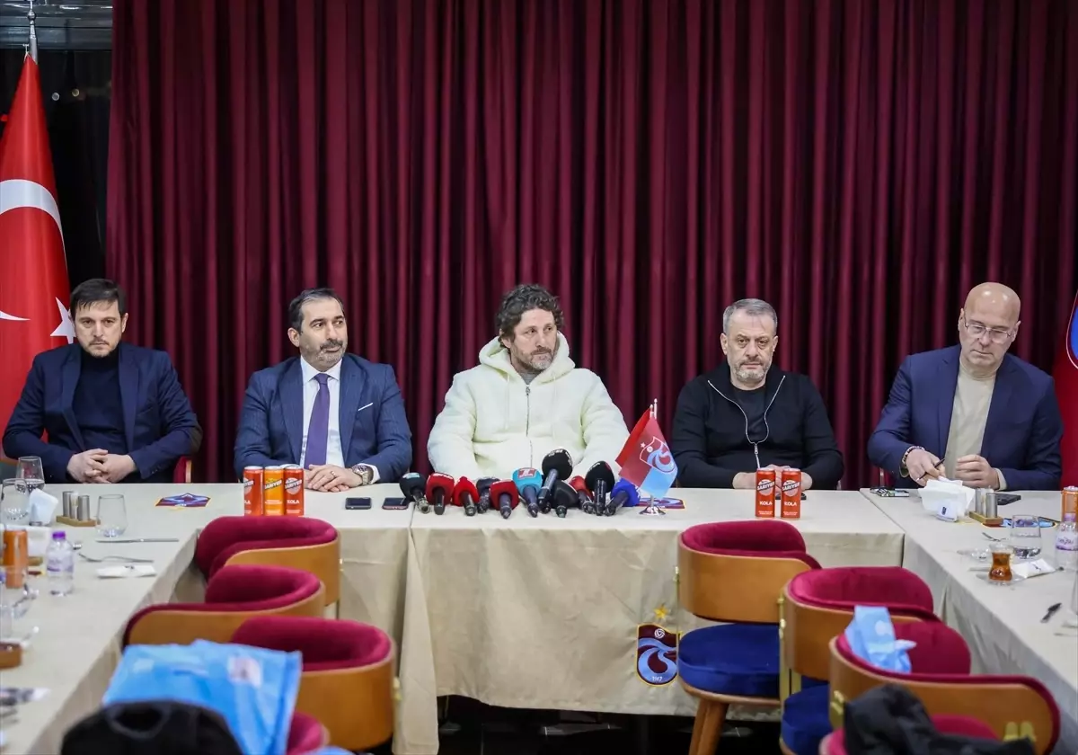 Trabzonspor'un Şampiyonluk Yolculuğu: Stratejik Projeler ve Finansal Planlamalar