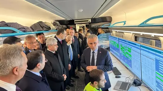 Uraloğlu: 2028'de 17 Bin km, 2053'te 28 Bin Km Demiryolu Hedefi